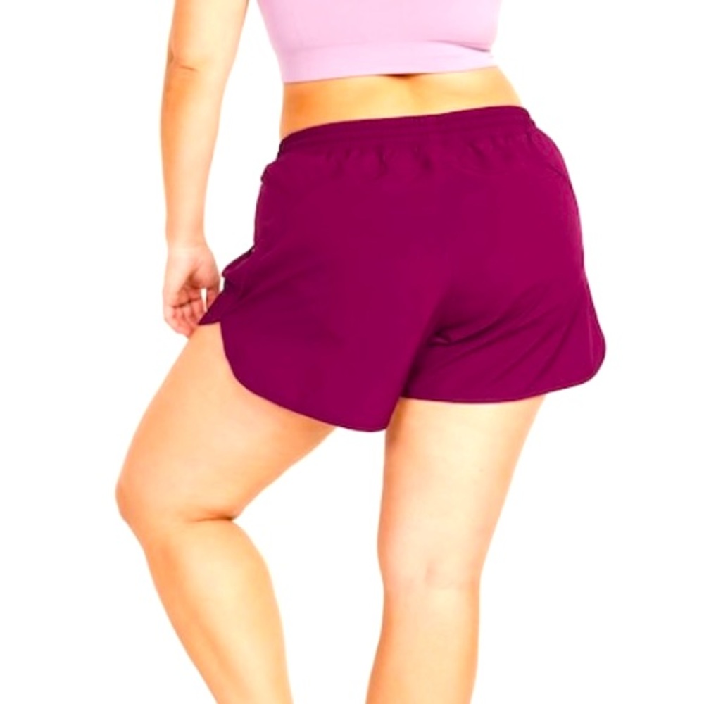 NWT Old Navy StretchTech Shorts